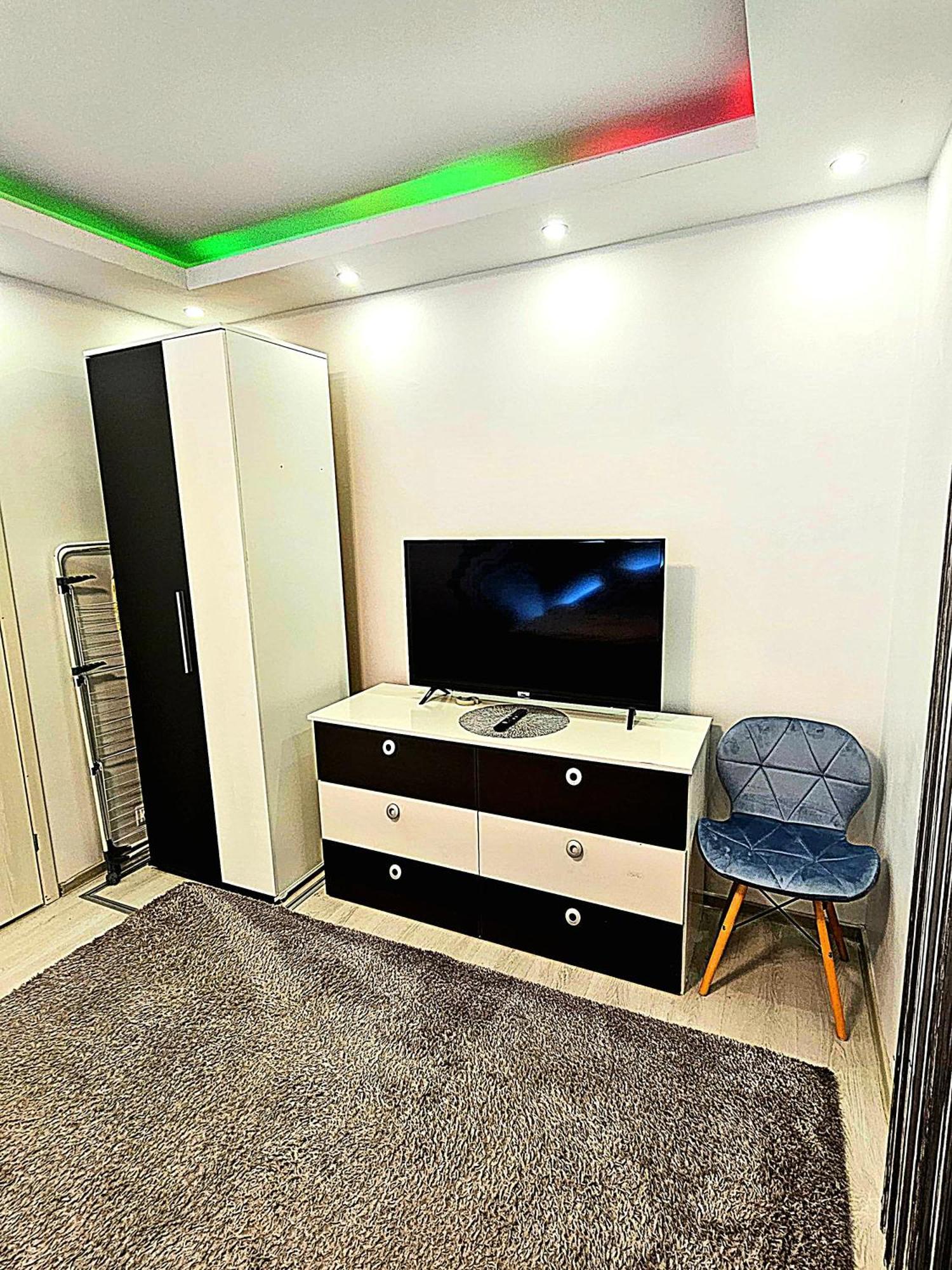 Luxury Paul Apartment Green, Private & Accessible ブラショフ エクステリア 写真