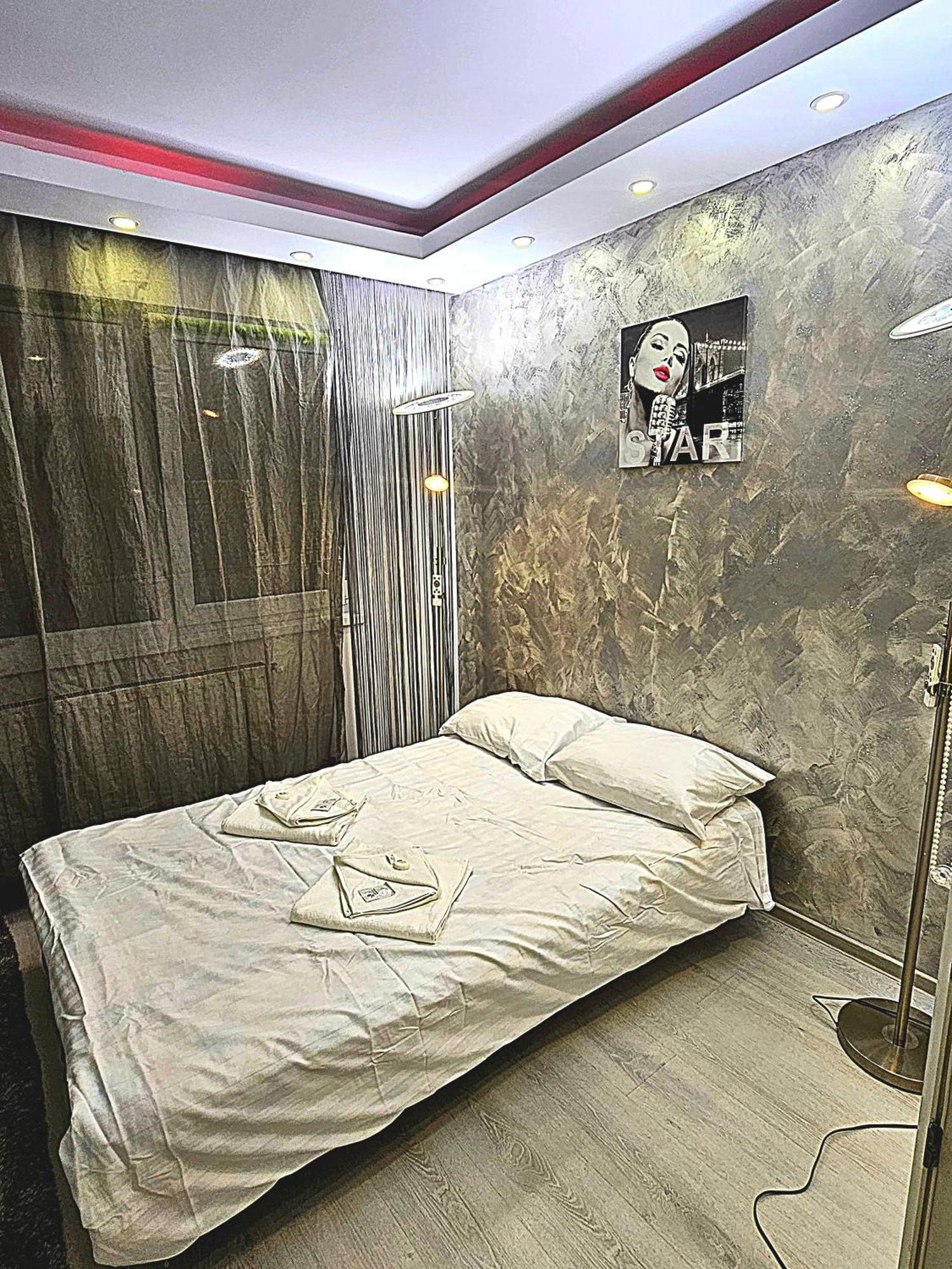 Luxury Paul Apartment Green, Private & Accessible ブラショフ エクステリア 写真