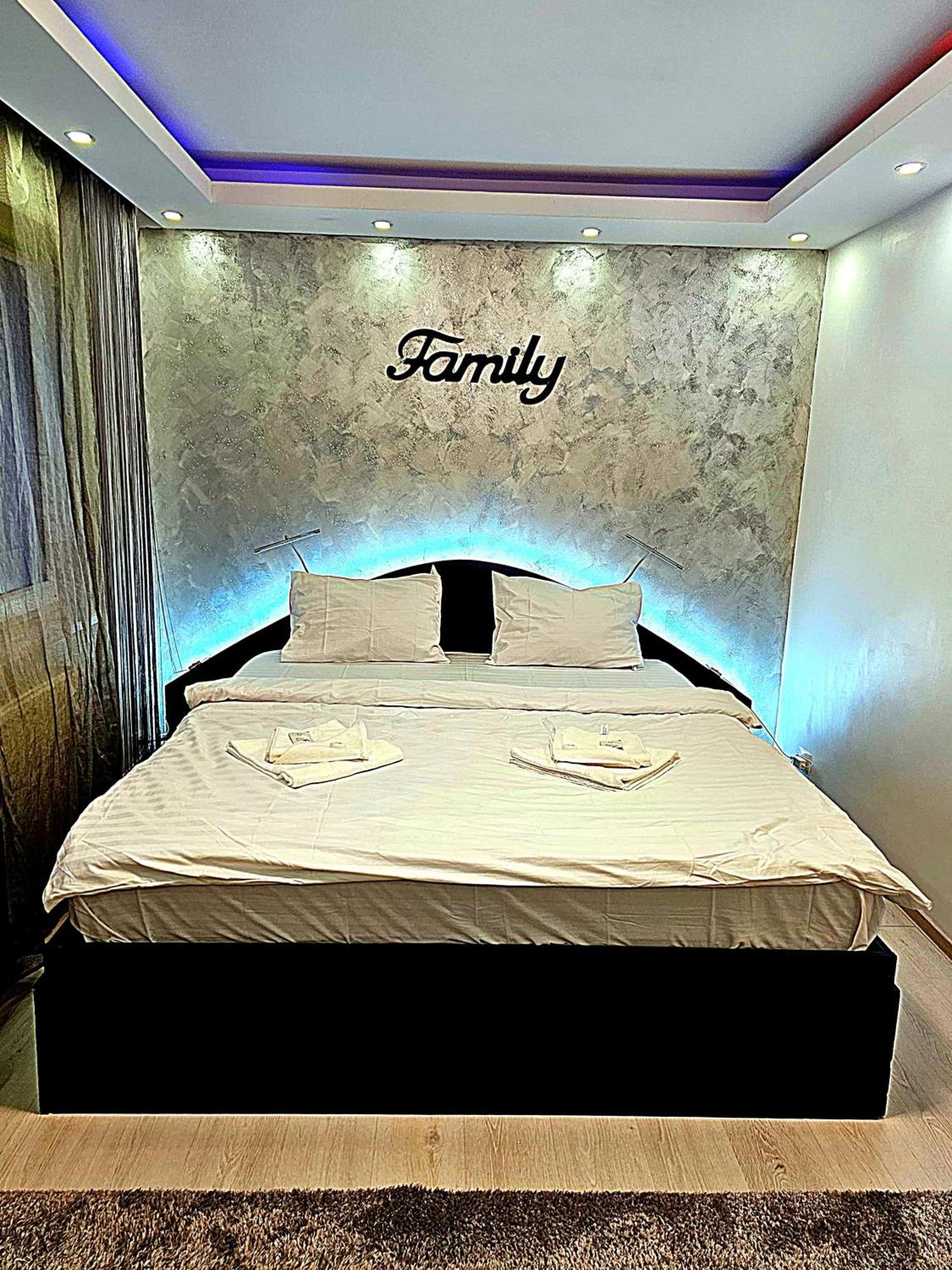 Luxury Paul Apartment Green, Private & Accessible ブラショフ エクステリア 写真